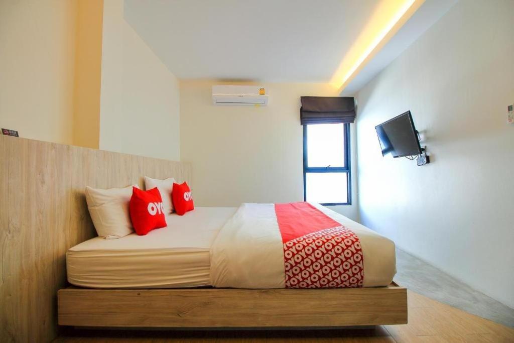 Oyo 75416 Rama3 Sunrise Hostel Bangkok Luaran gambar